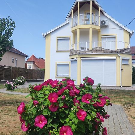 Villa Vanília Keszthely Exteriér fotografie