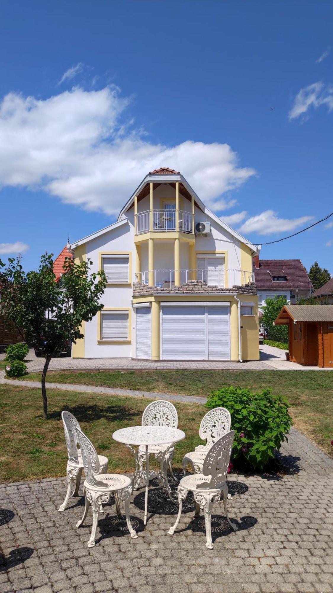 Villa Vanília Keszthely Exteriér fotografie