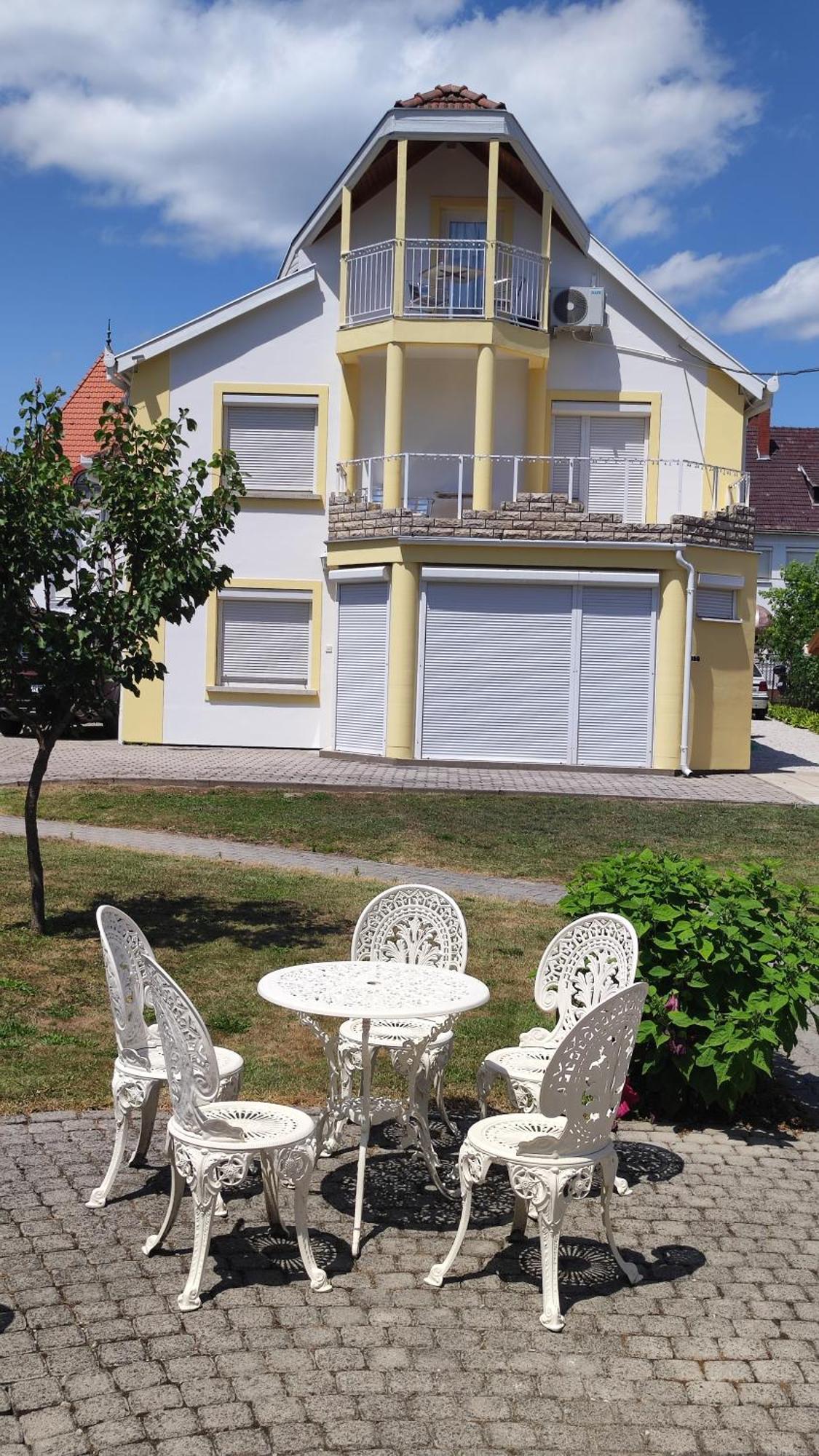 Villa Vanília Keszthely Exteriér fotografie